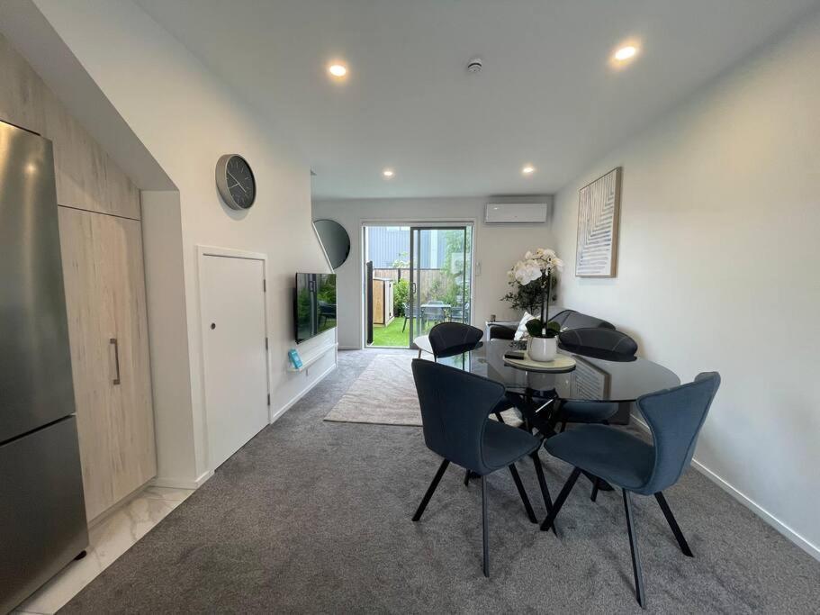 Parkside Retreat - 3 Beds -Sleeps 6 Near Westfield Villa Christchurch Exteriör bild