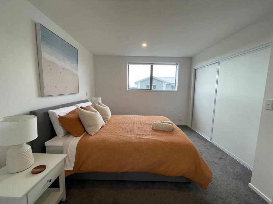 Parkside Retreat - 3 Beds -Sleeps 6 Near Westfield Villa Christchurch Exteriör bild