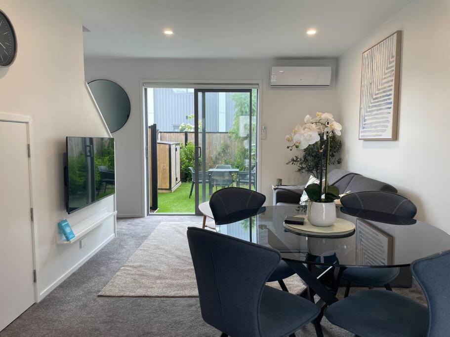 Parkside Retreat - 3 Beds -Sleeps 6 Near Westfield Villa Christchurch Exteriör bild